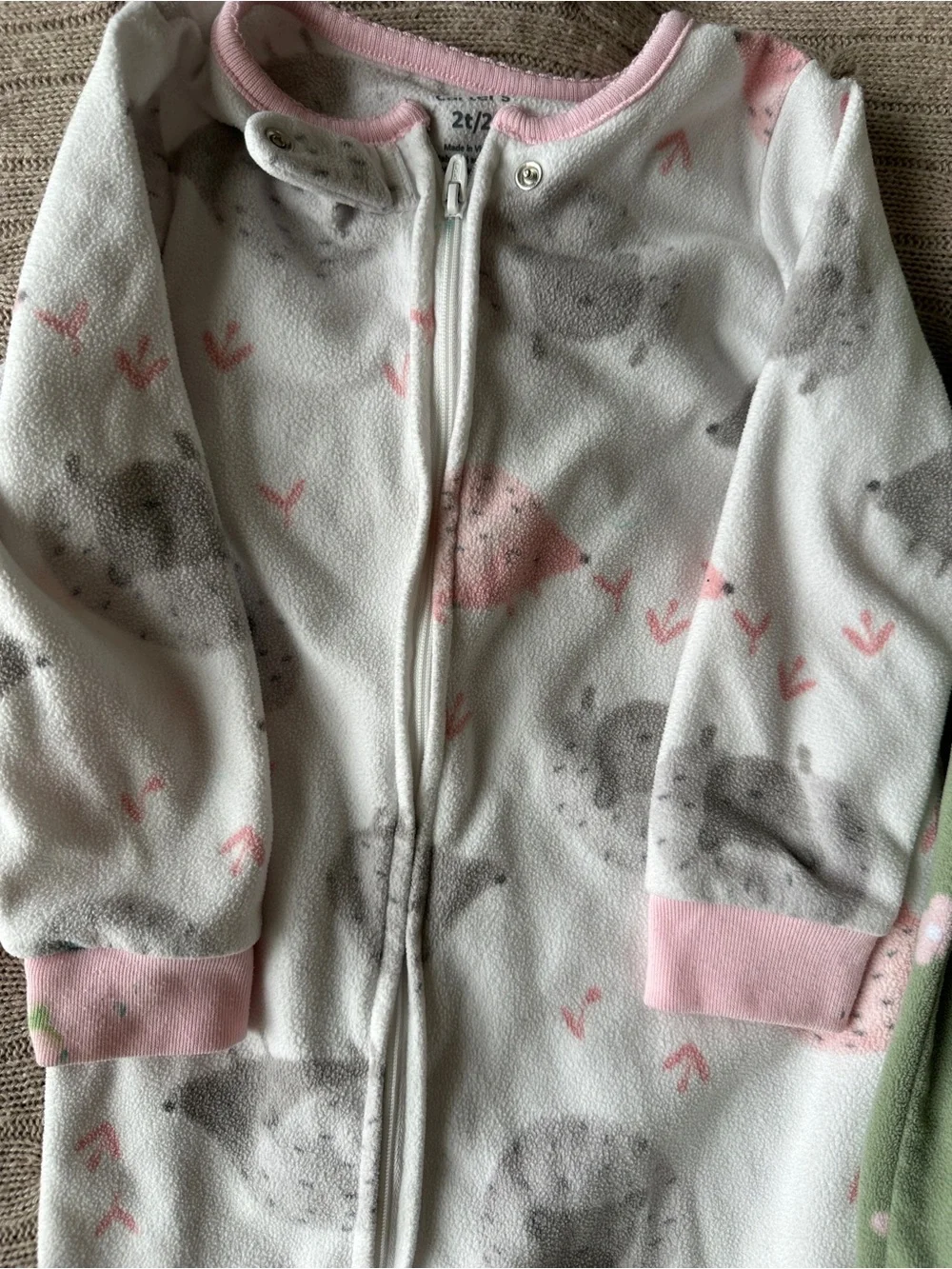 EUC Carter’s 5pc Baby Girl Pajama Bundle, 24 Months